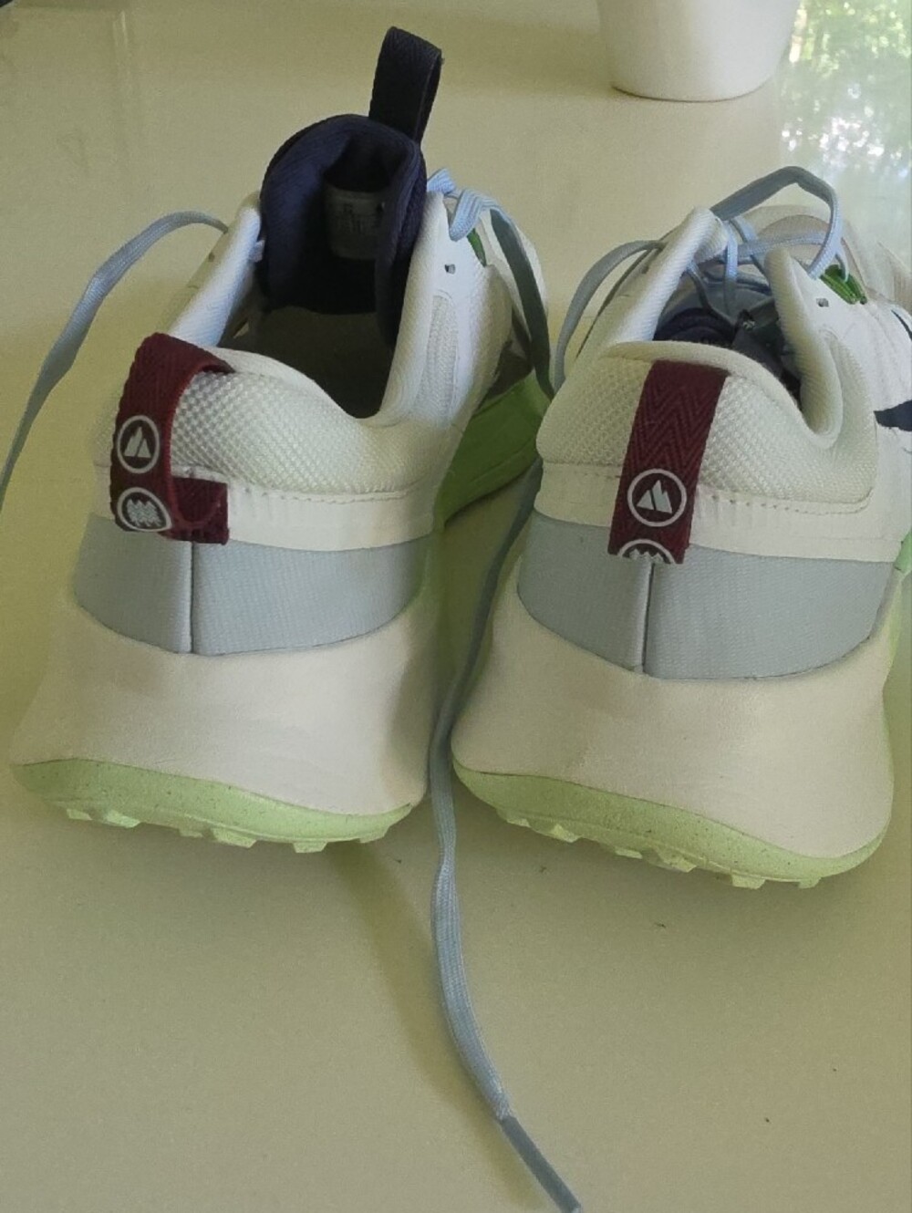 Nike Juniper Trail 2 White & Navy Swoosh with Light Green Midsole Running Shoes - Picture 3 of 3